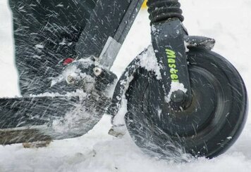 Электротранспорт зимой: как сохранить эффективность и безопасность в холодный сезон