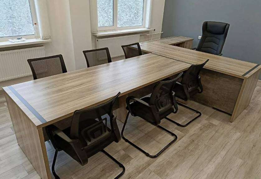 Как Выбрать Идеальный Офисный Стол: Полное Руководство и Советы