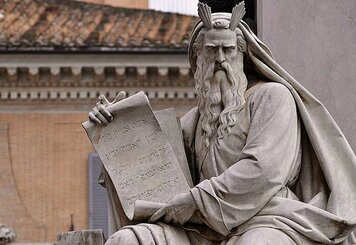 Руны, древние предсказания и их значение