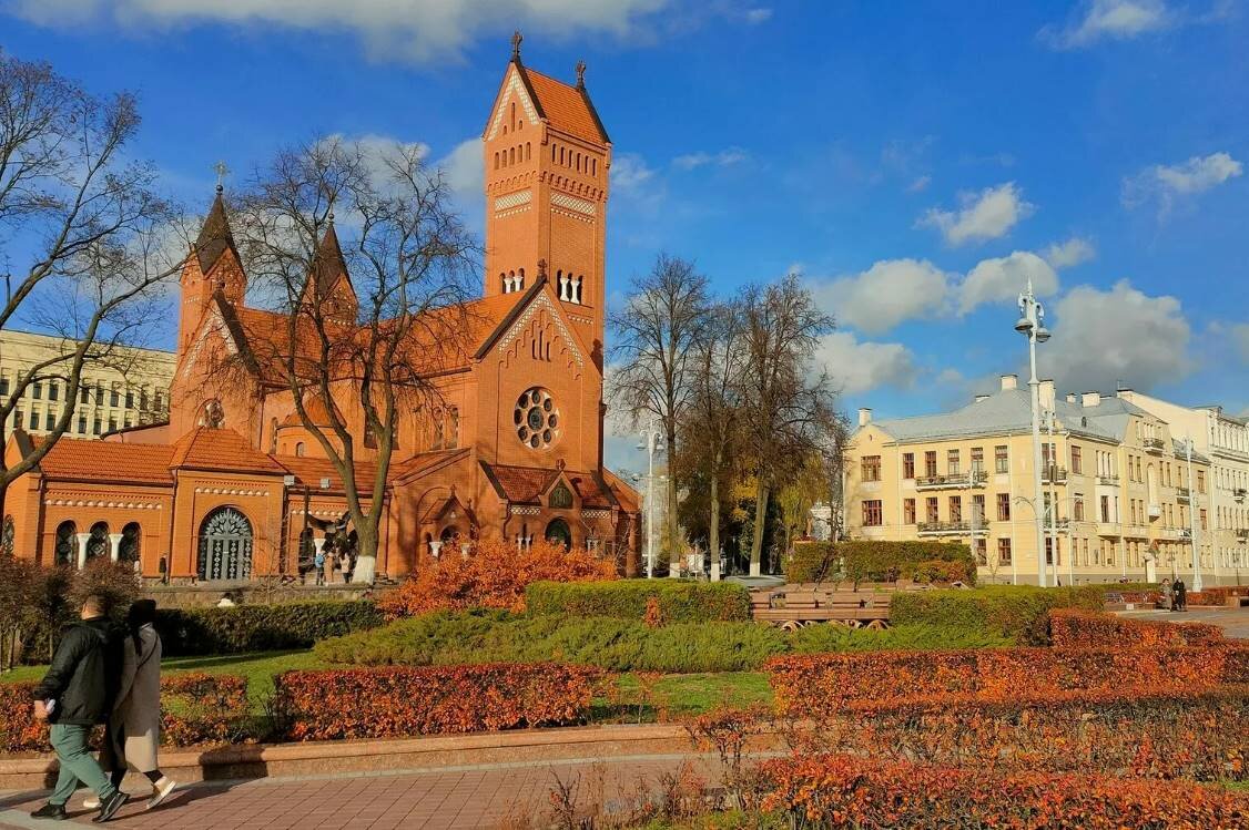 Минск для Молодежи, Куда Пойти и Как Развлечься?