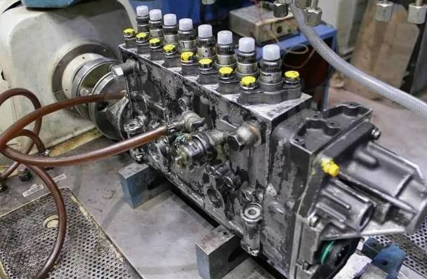 Ремонт топливной аппаратуры DAF: Обеспечение надежности и долговечности двигателя