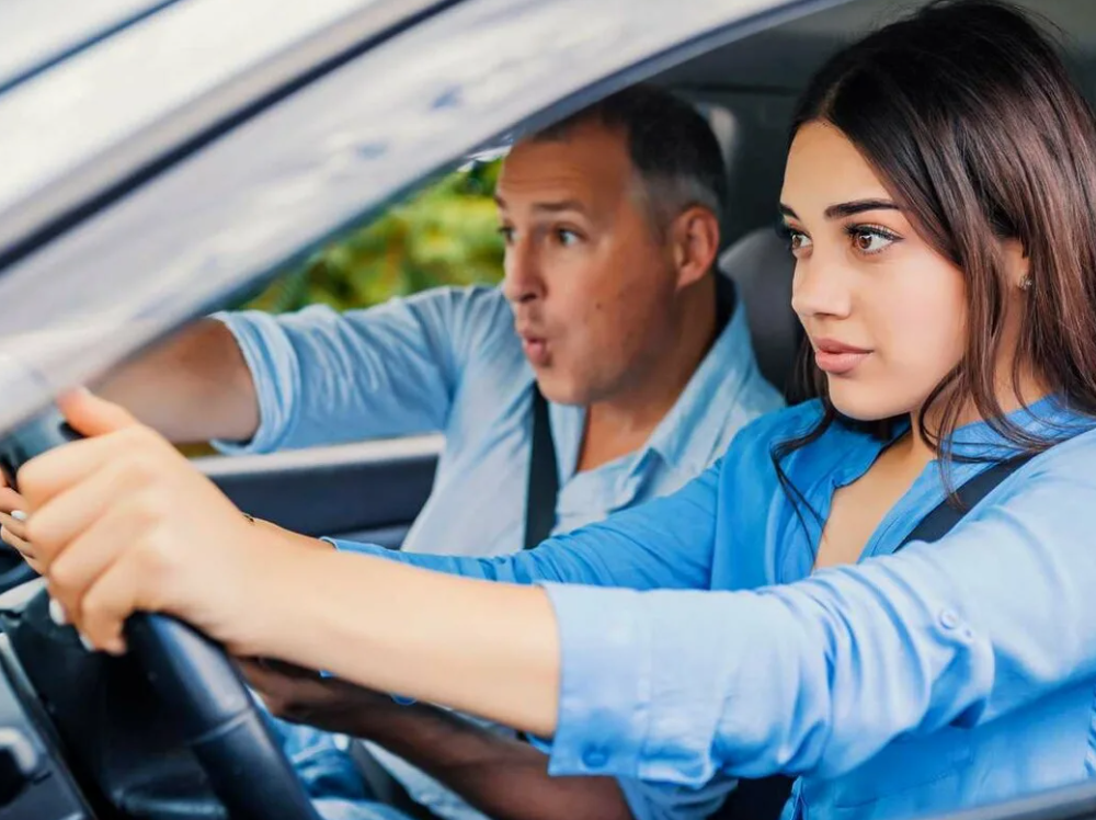 Как выбрать автомобиль начинающему водителю?