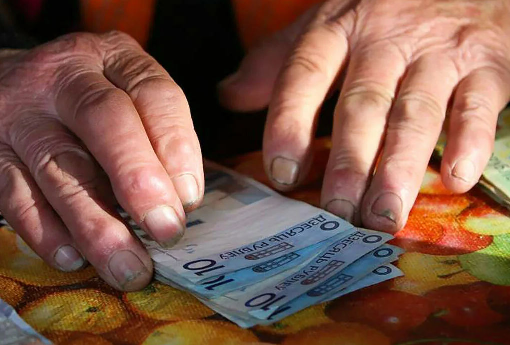 Пенсионный возраст женщин и мужчин уравняют?