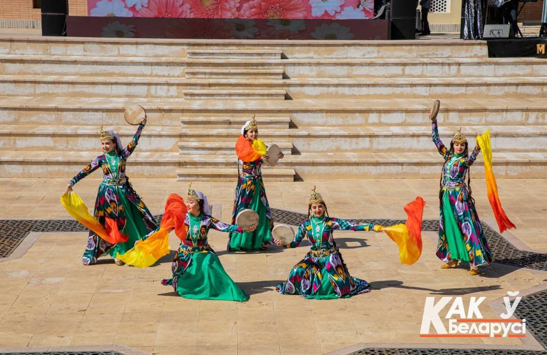 Яркий Узбекистан Авиа из Минска