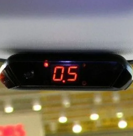 Обучаемся парковать машину с помощью парктроника