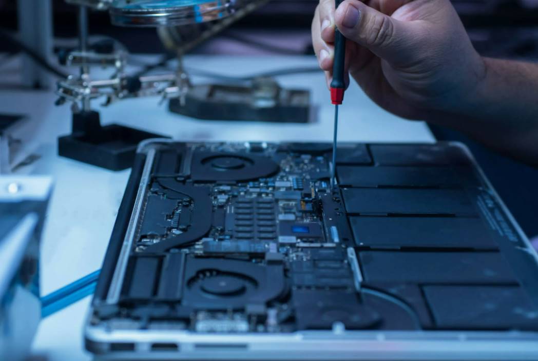 Преимущества срочного ремонта техники Apple