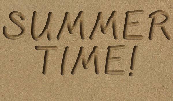 Надпись на песке